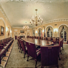 Panoramic images of the White House
