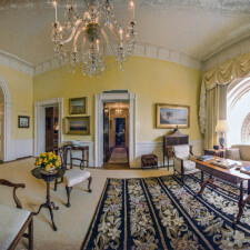 Panoramic images of the White House