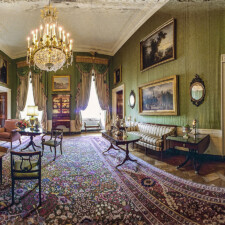 Panoramic images of the White House