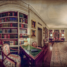 Panoramic images of the White House