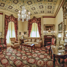 Panoramic images of the White House