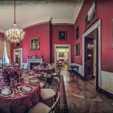 Panoramic images of the White House