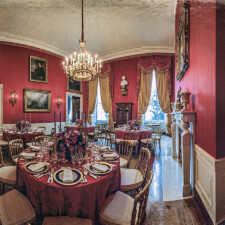 Panoramic images of the White House