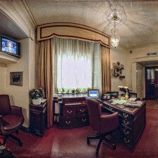 Panoramic images of the White House